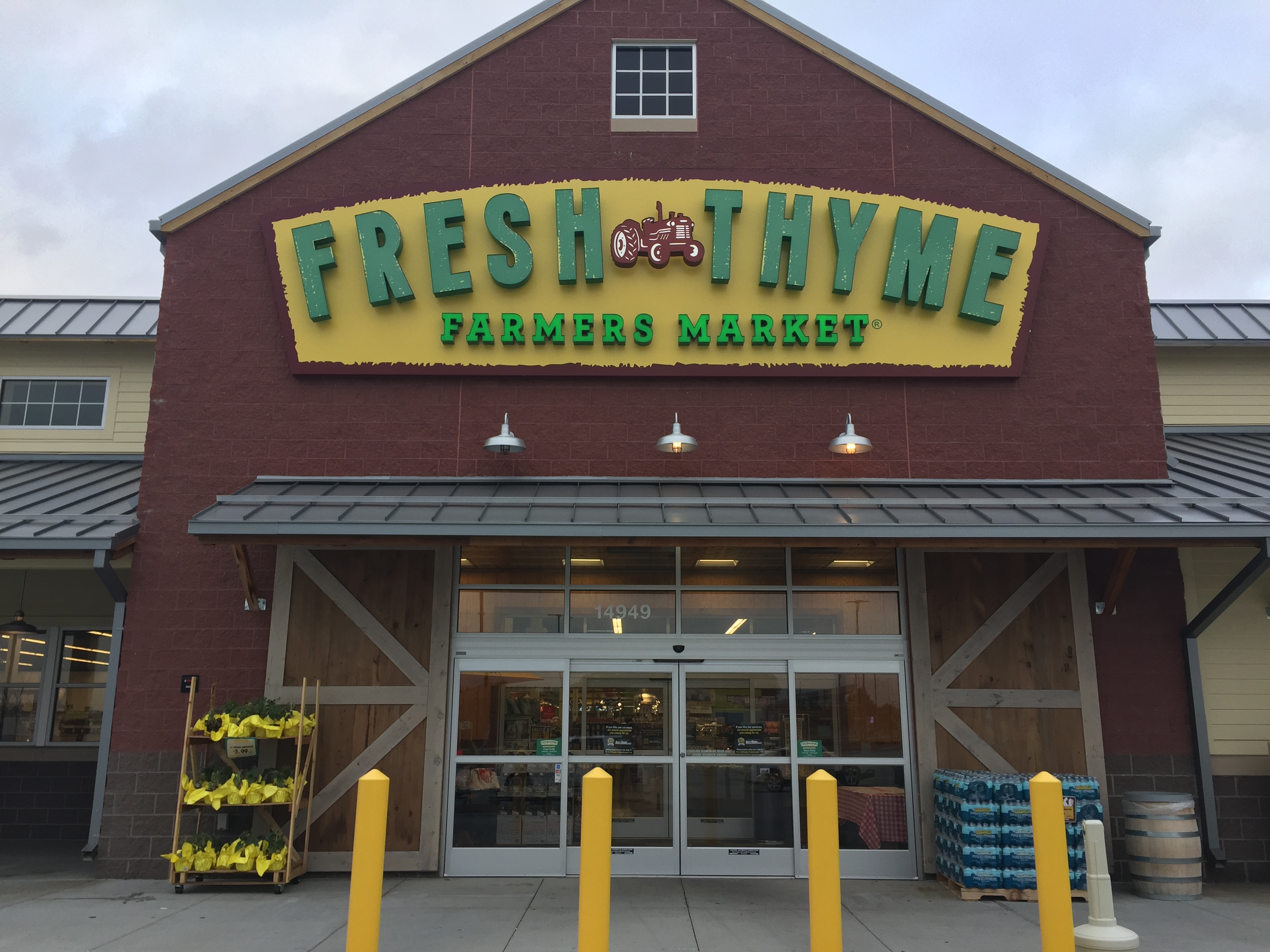 Coffee & Contacts at Fresh Thyme Farmer’s Market - Midwest Sound & Lighting